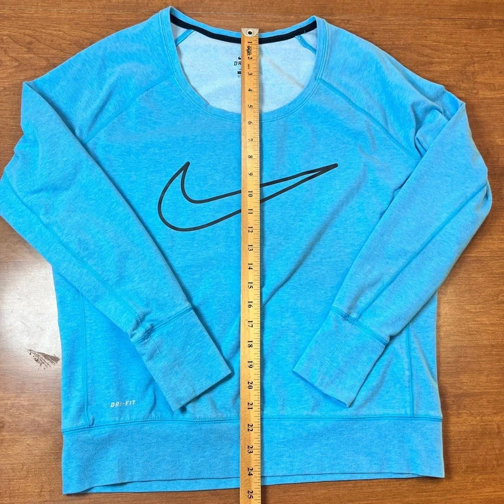 Nike Dri Fit Aqua Turquoise Blue Long Sleeve Athletic Shirt Women's‎ Size M